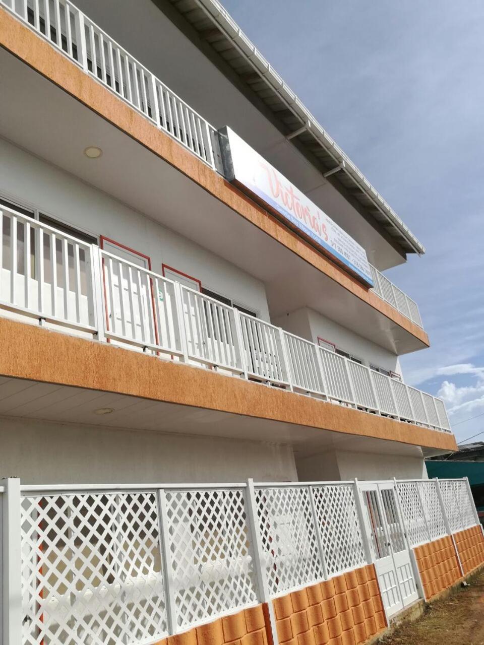 Victoria'S Gennie Bay Village Hostal San Andrés Eksteriør bilde